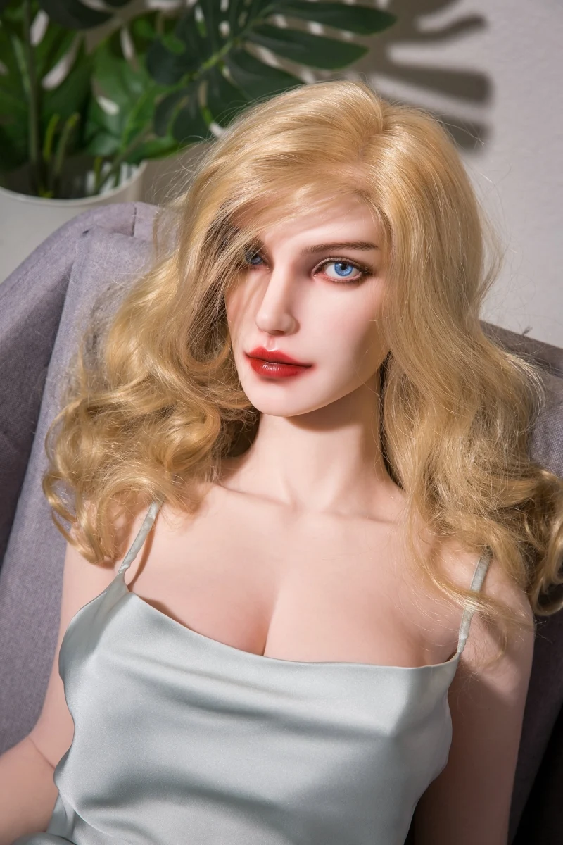 The Gallery of Monica Red Lips Qita C-cup 162cm (5.31ft) European Lovedoll Pictures