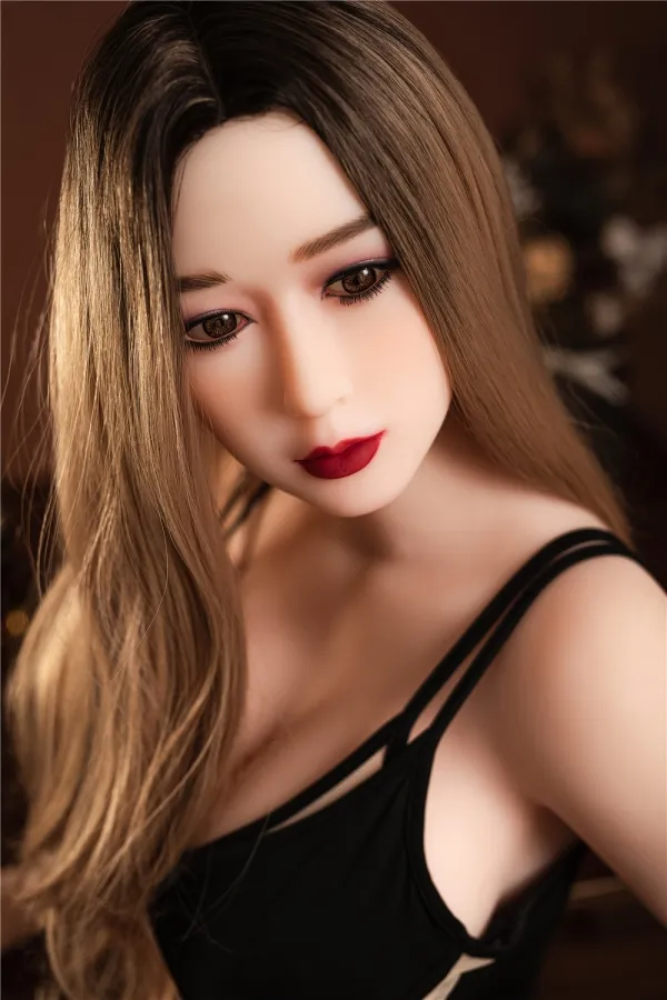 Pretty Asian Real Doll