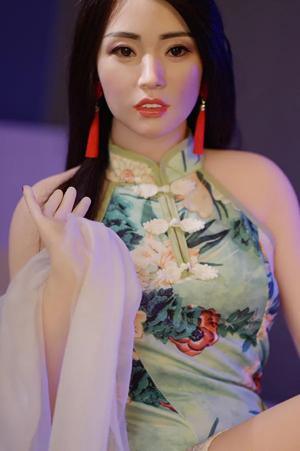 165cm #86 Silicone Head Slim Body Fair Skin Small Round Breast 6YE Doll Classic Eleglant Chinese Cheongsam Beauty Sex Doll Xiaoyu