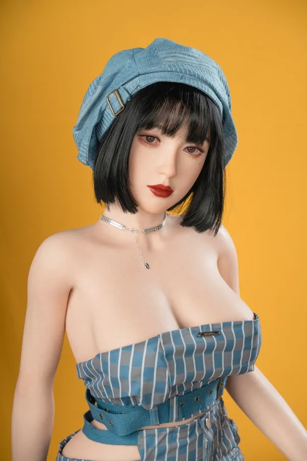 Fucking My 165cm D-cup Sex Doll