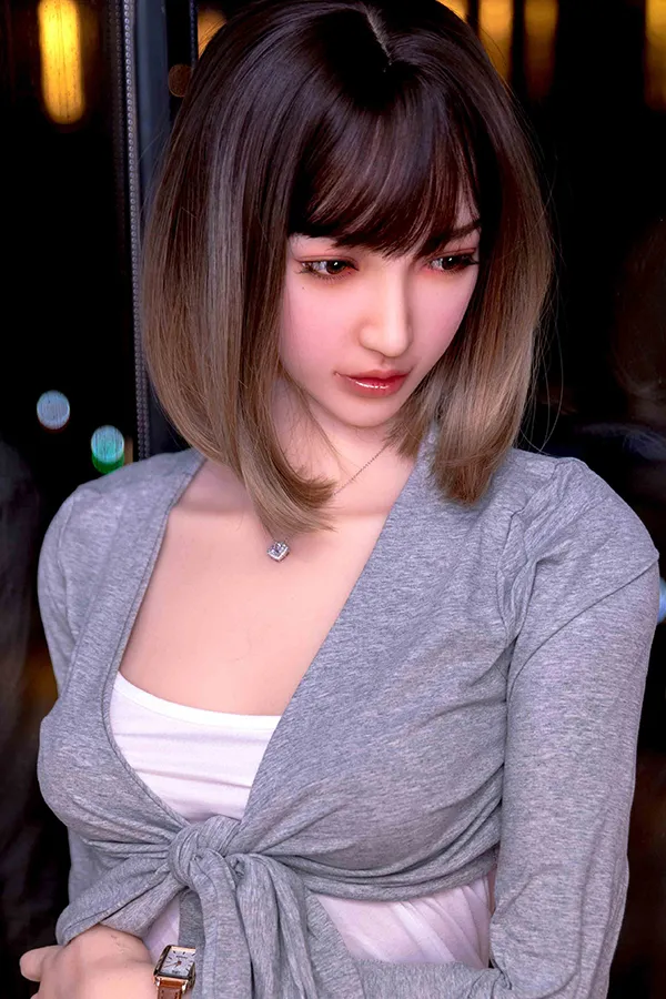 Japanese Sex Doll Big Eyes