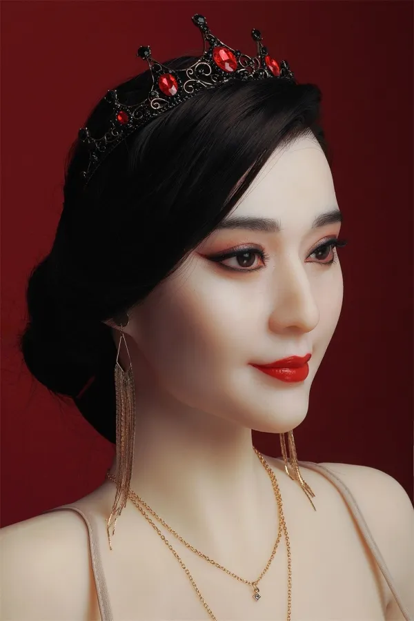 Elegant Chinese Sex Doll