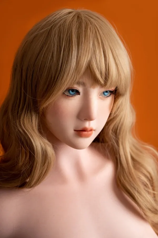 168cm C-cup Silicone Bezlya Dolls Asian Sweet Looking Blonde Curvy Hair Flat Chested Love Doll Clara