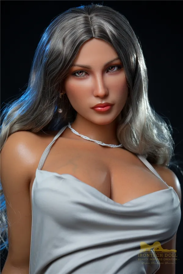 E-cup Yancy 164cm Irontech Sex Doll