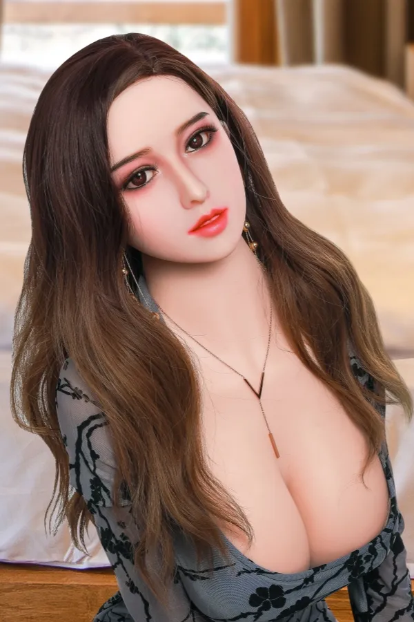 Realistic TPE Love Doll