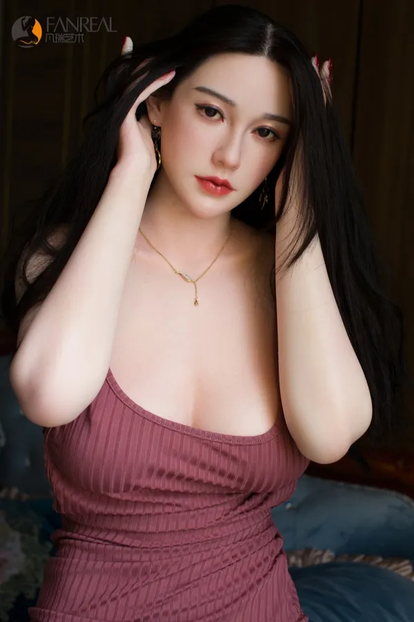 Gentle Woman Fanreal Doll