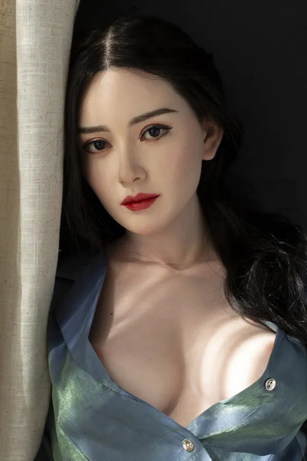 Silicone Real Doll Erotic Pose