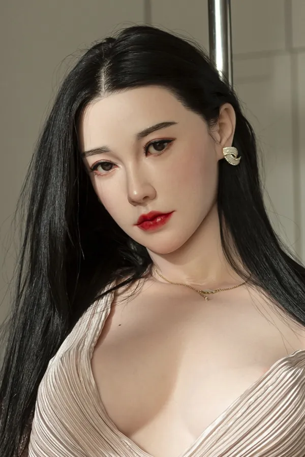 Round Eyes Silicone Sex Doll