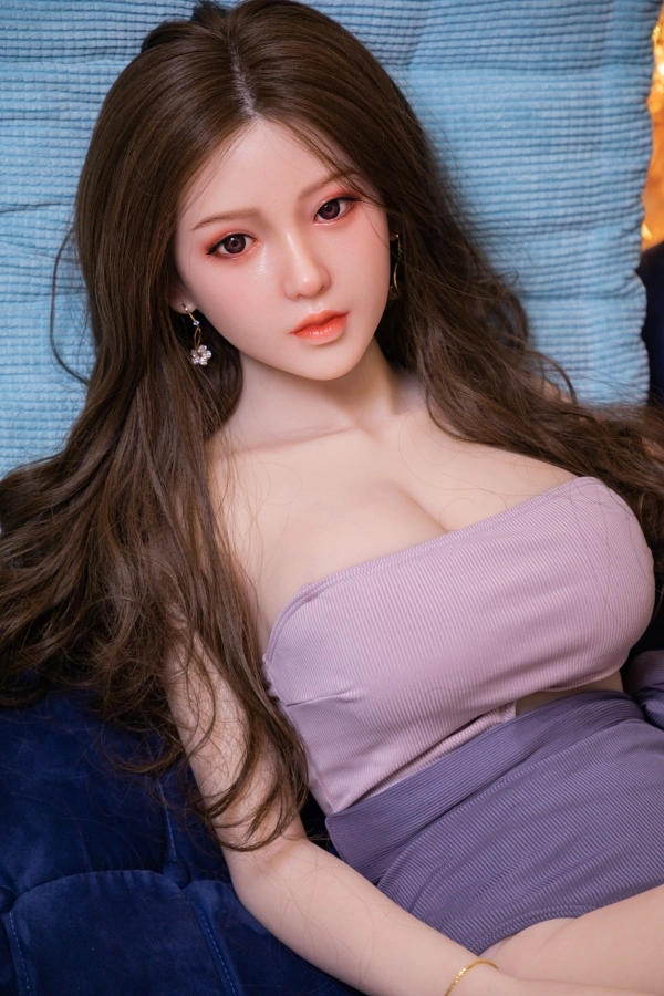 E Cup Beautiful Sex Doll
