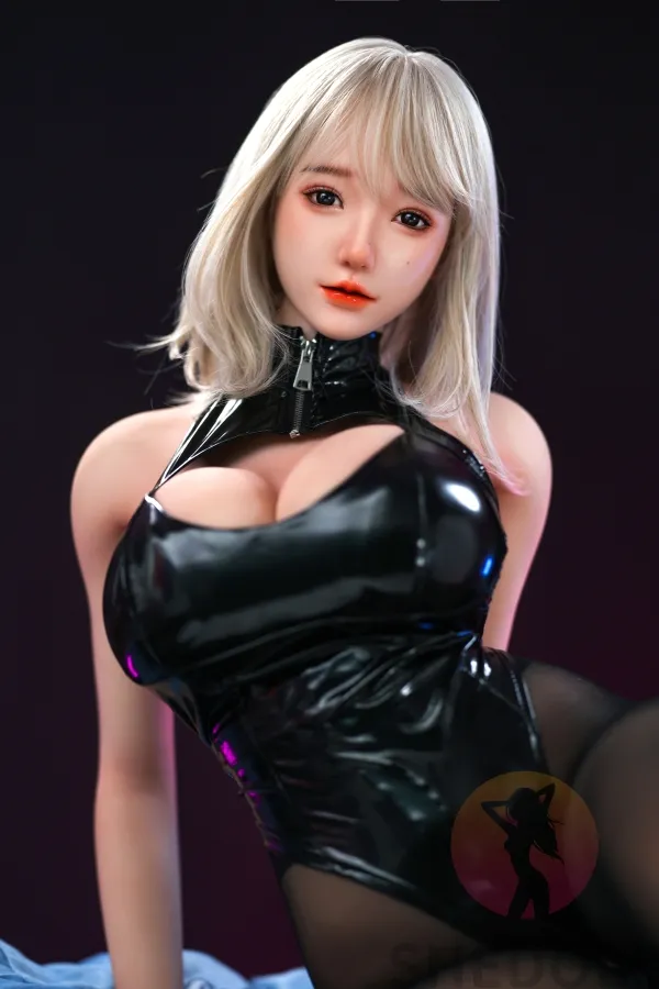 Japanese Realistic Love Doll