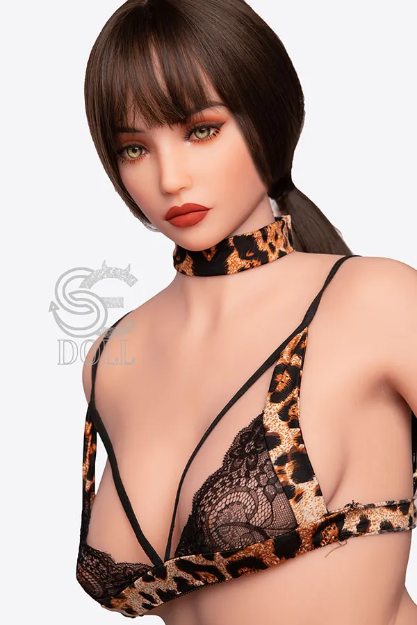 Mature Looking SE Doll Melonie